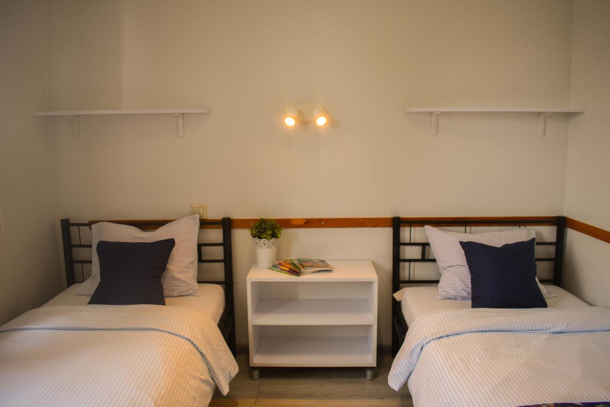 Arcus Premium Hostel Варшава Экстерьер фото